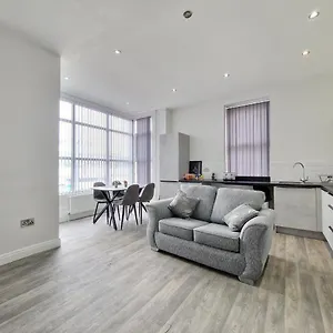 https://waterloo-suite-1.hotelsin-chester.com